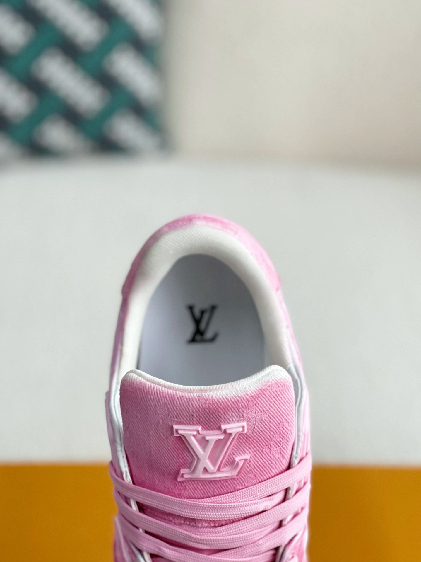 「#3317」 LOUIS VUITTON TRAINER SNEAKERS