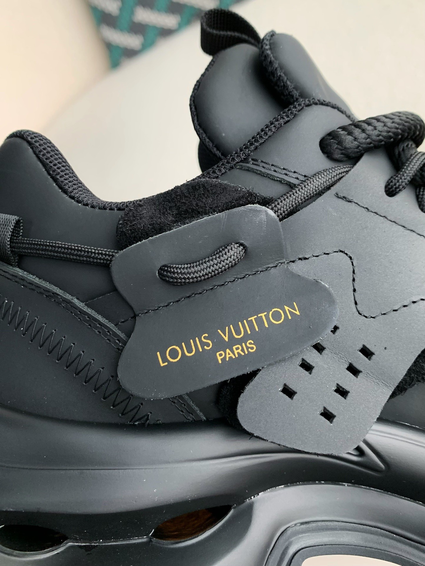 「#3520」LOUIS VUITTON CASUAL SNEAKERS
