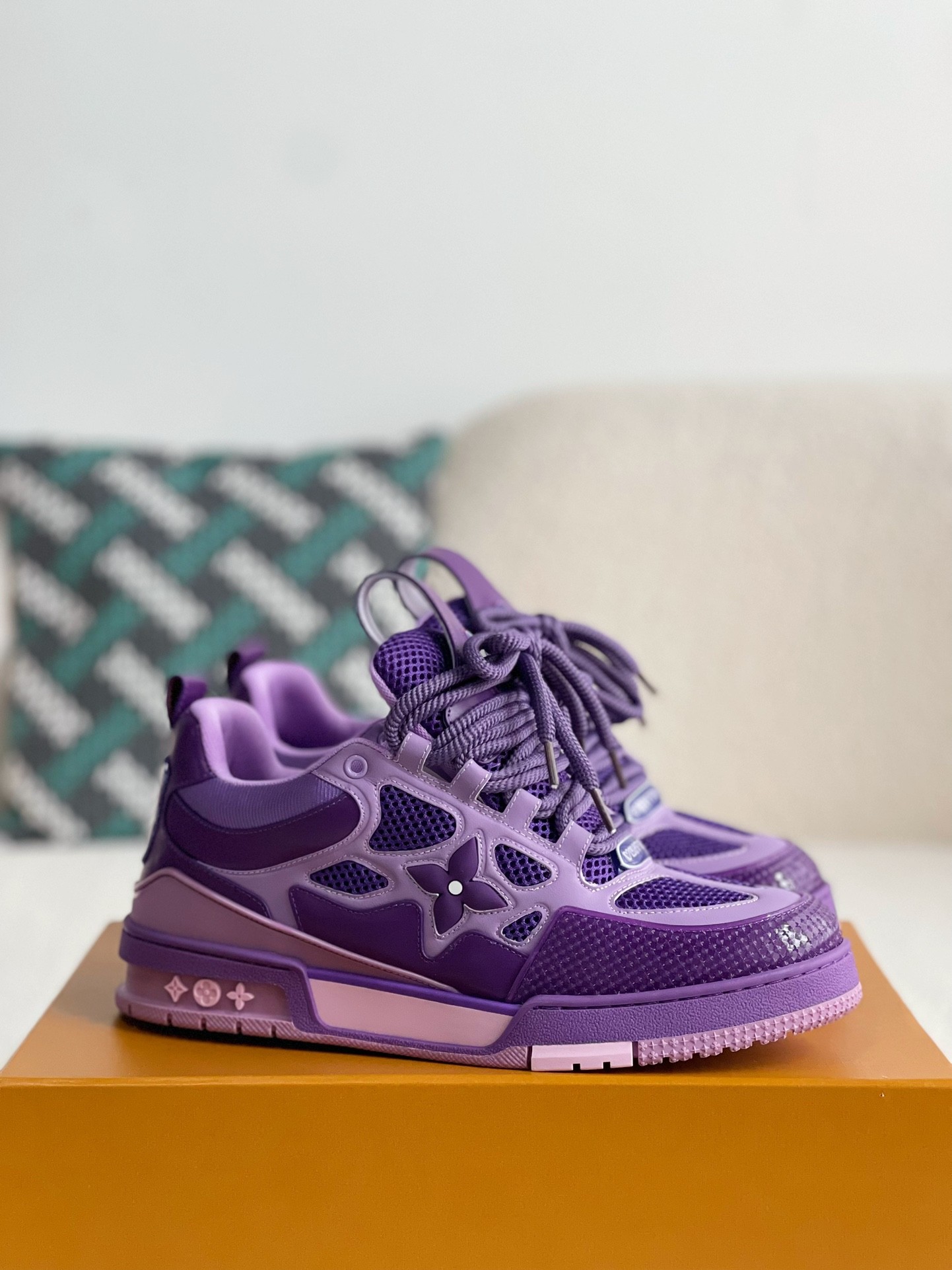 「#2995」LOUIS VUITTON SKATE SNEAKERS