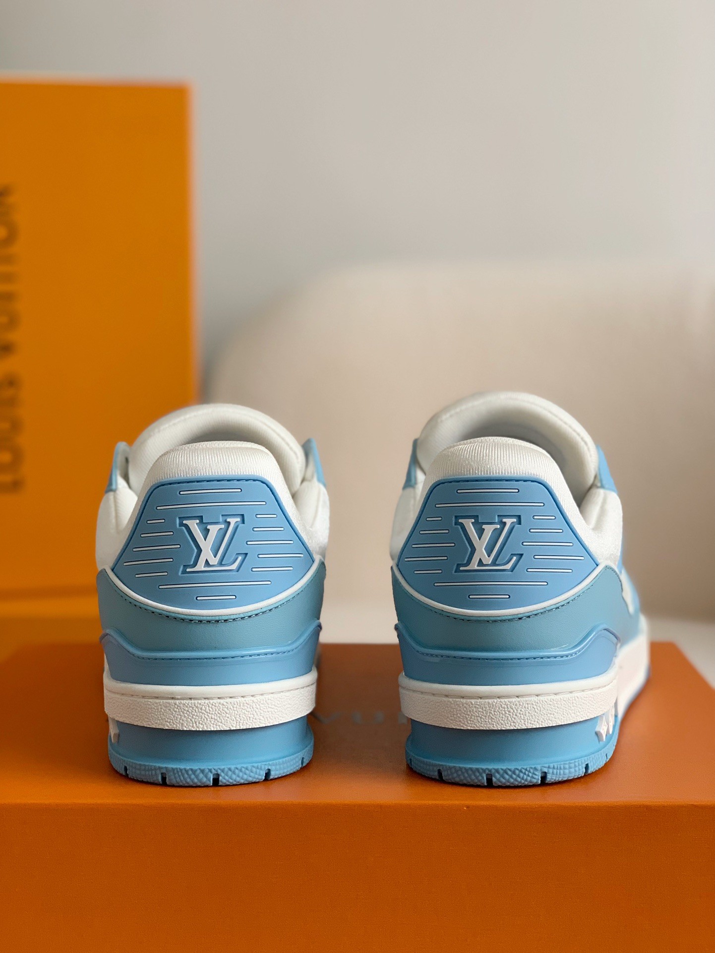 「#647」LOUIS VUITTON TRAINER SNEAKERS