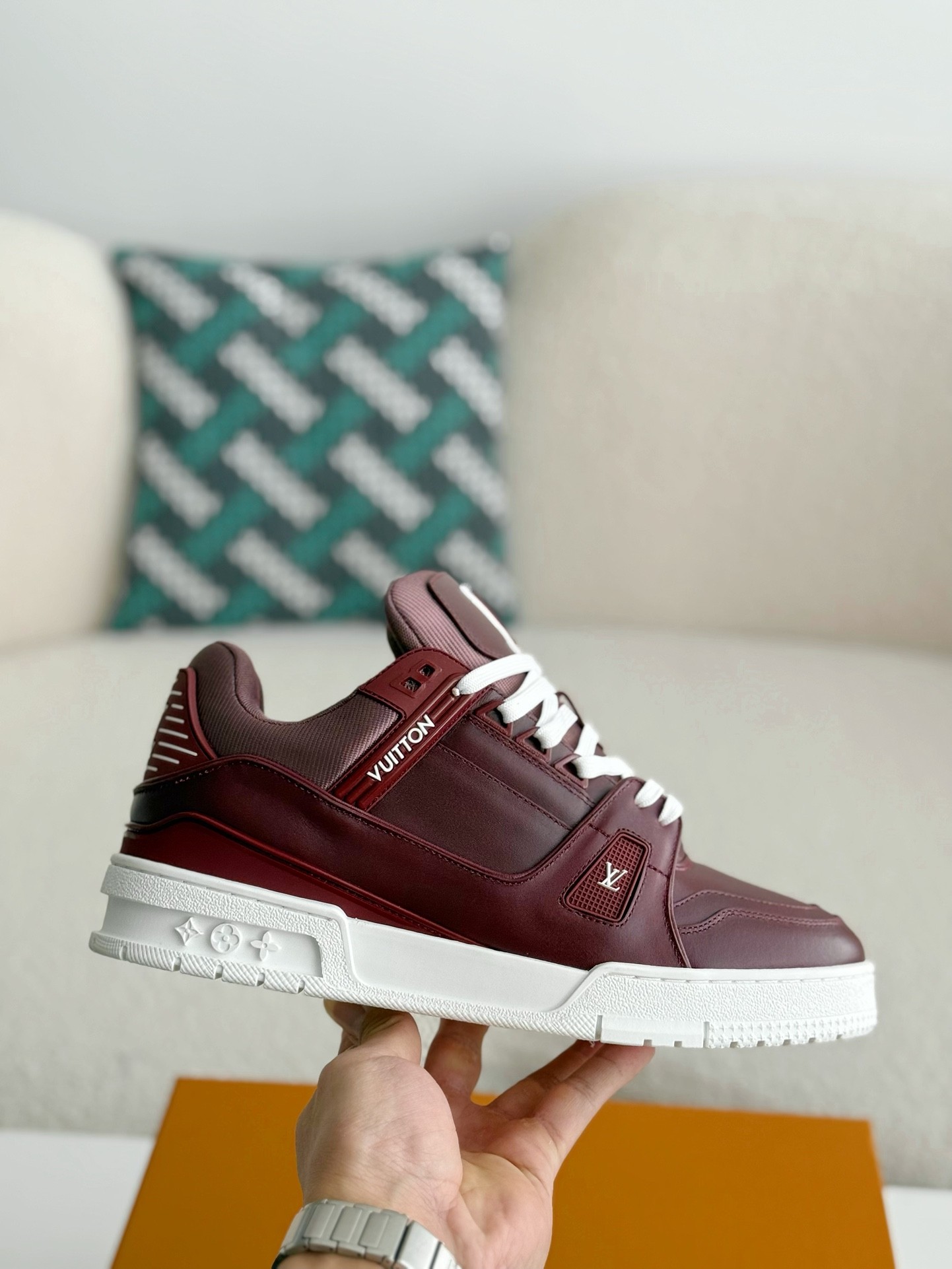 「#3741」 LOUIS VUITTON TRAINER SNEAKERS