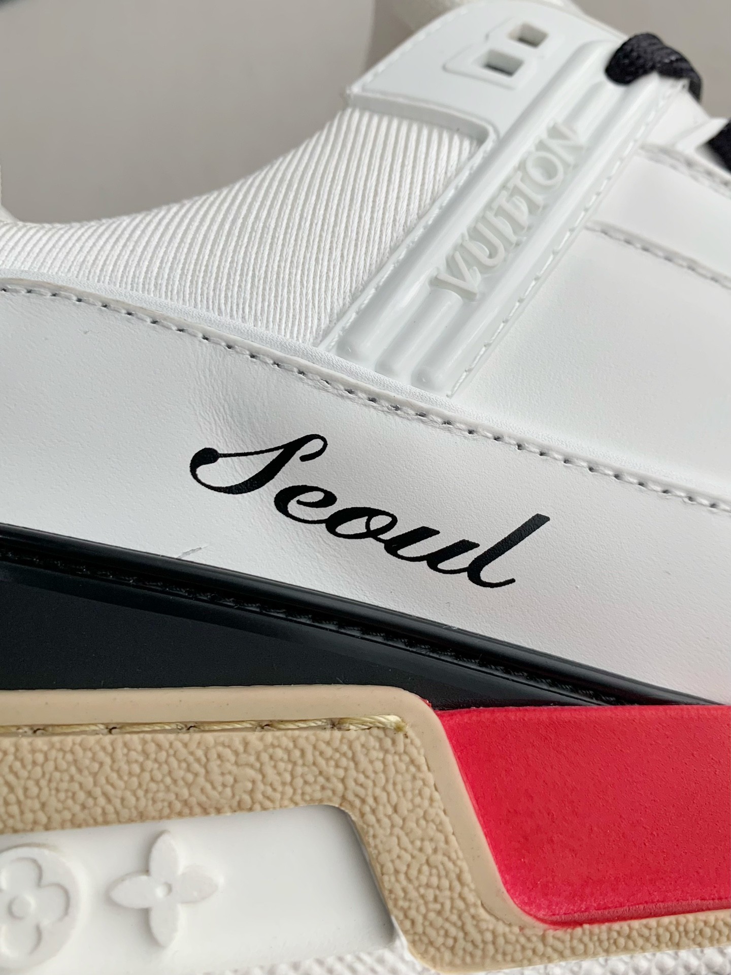 「#3142」 LOUIS VUITTON TRAINER SNEAKERS