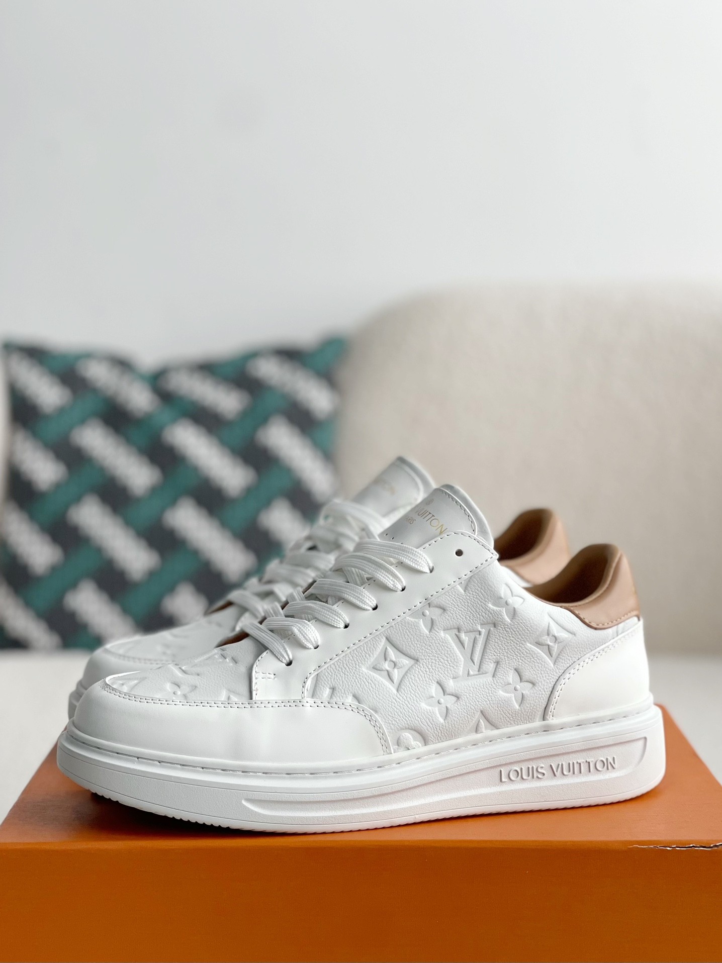 「#3168」LOUIS VUITTON SNEAKERS