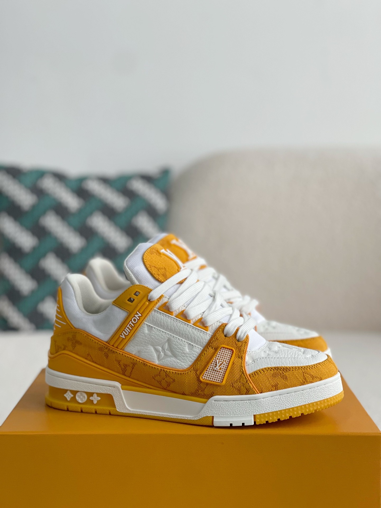 「#313」LOUIS VUITTON TRAINER 1A8FN8 Sneakers