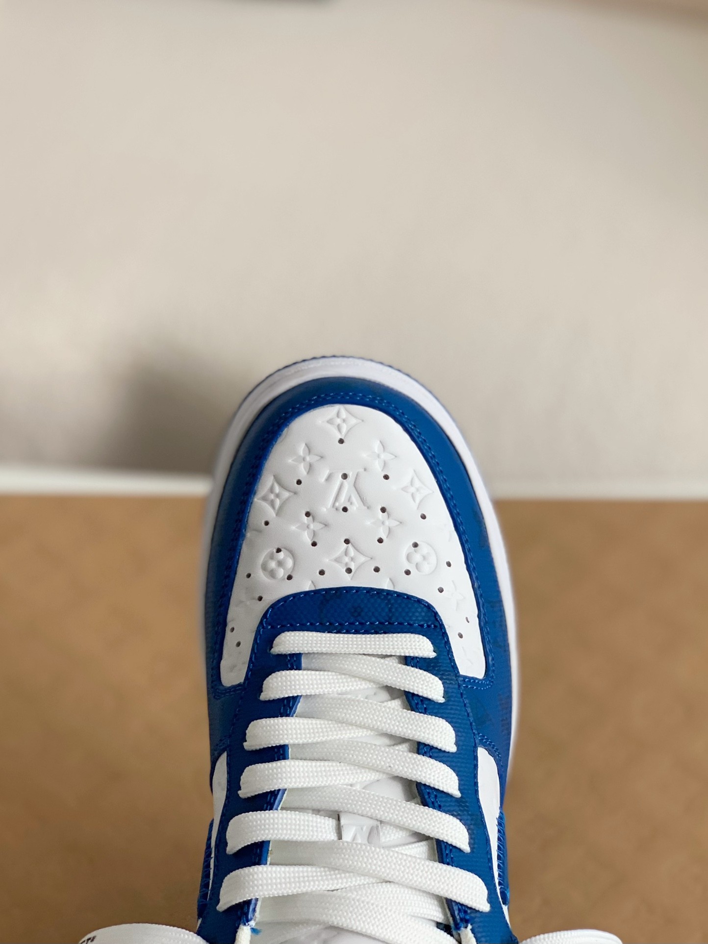 LOUIS VUITTON × NIKE AIR FORCE 1 Sneaker