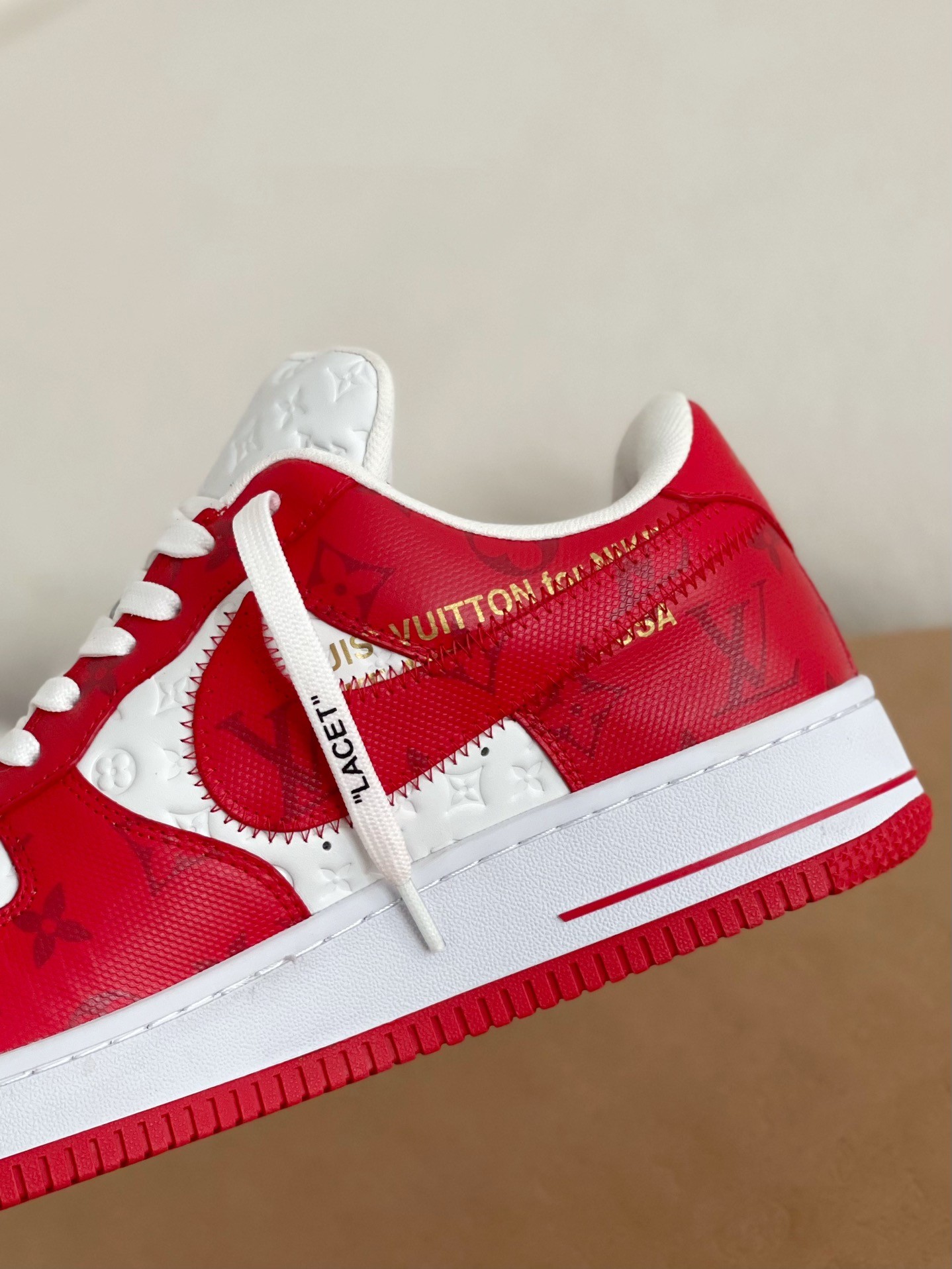 LOUIS VUITTON × NIKE AIR FORCE 1 SNEAKER