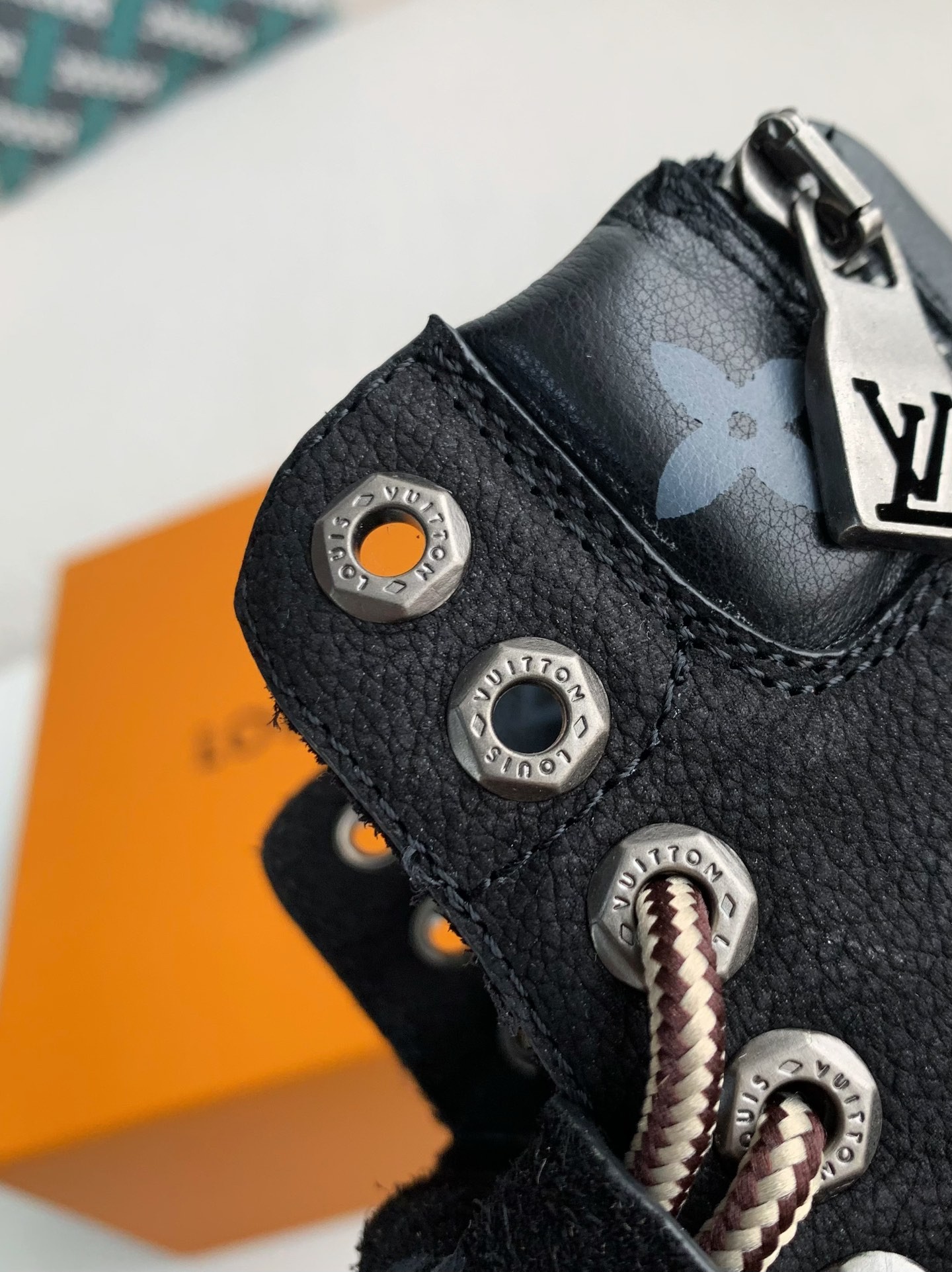 「#3575」louis vuitton & timberland Martin boots