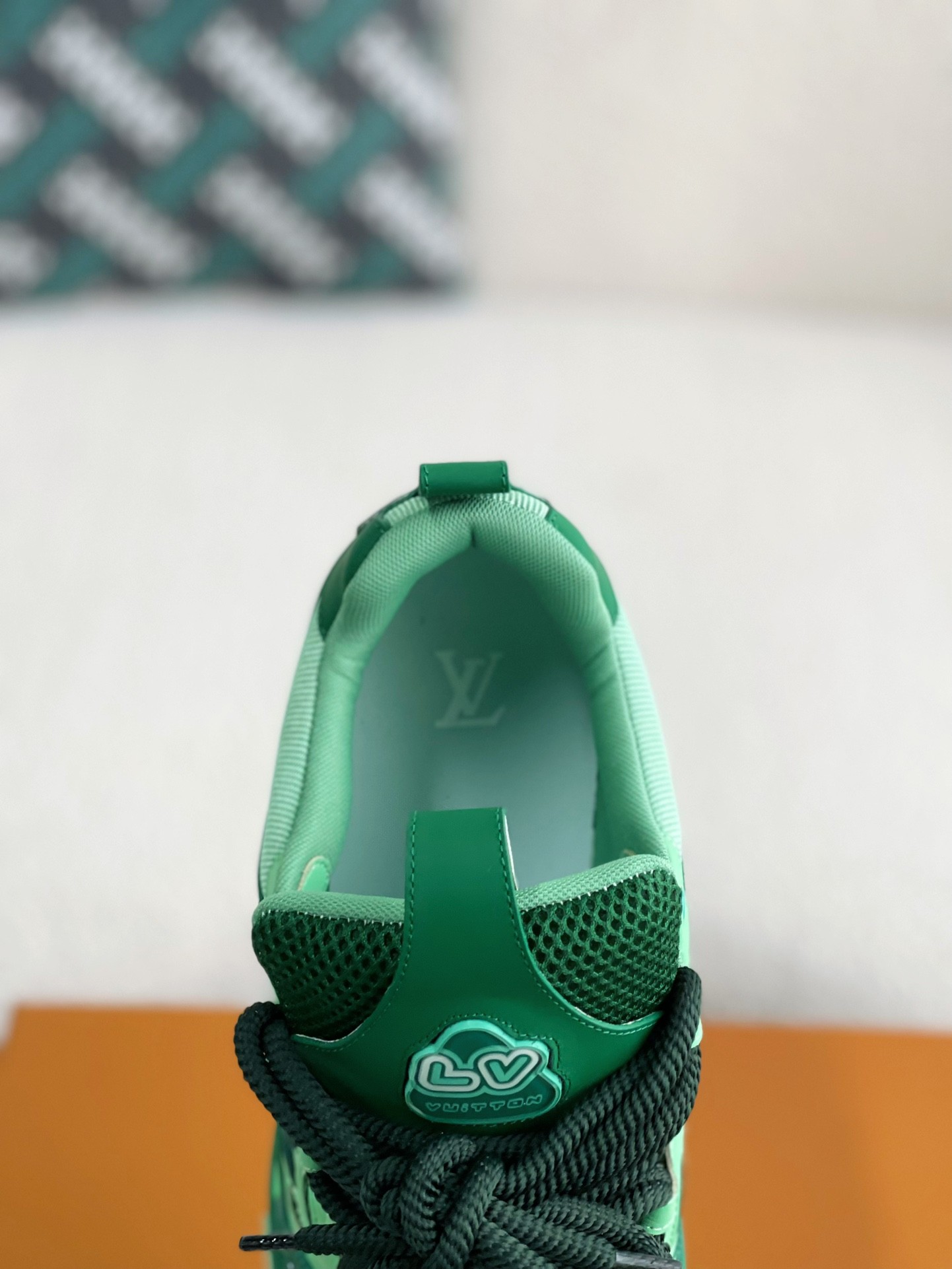 「#3556」LOUIS VUITTON SKATE SNEAKERS