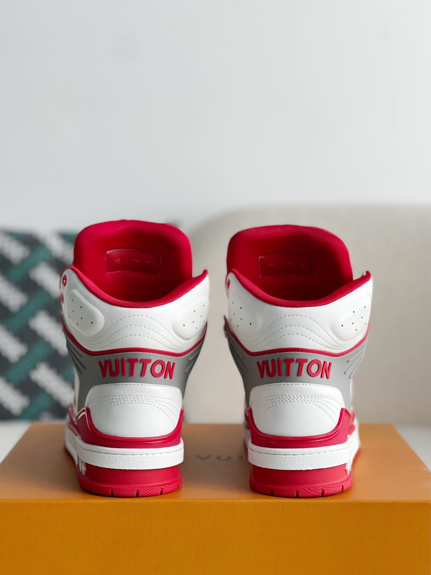 「#3199」LOUIS VUITTON TRAINER SNEAKERS