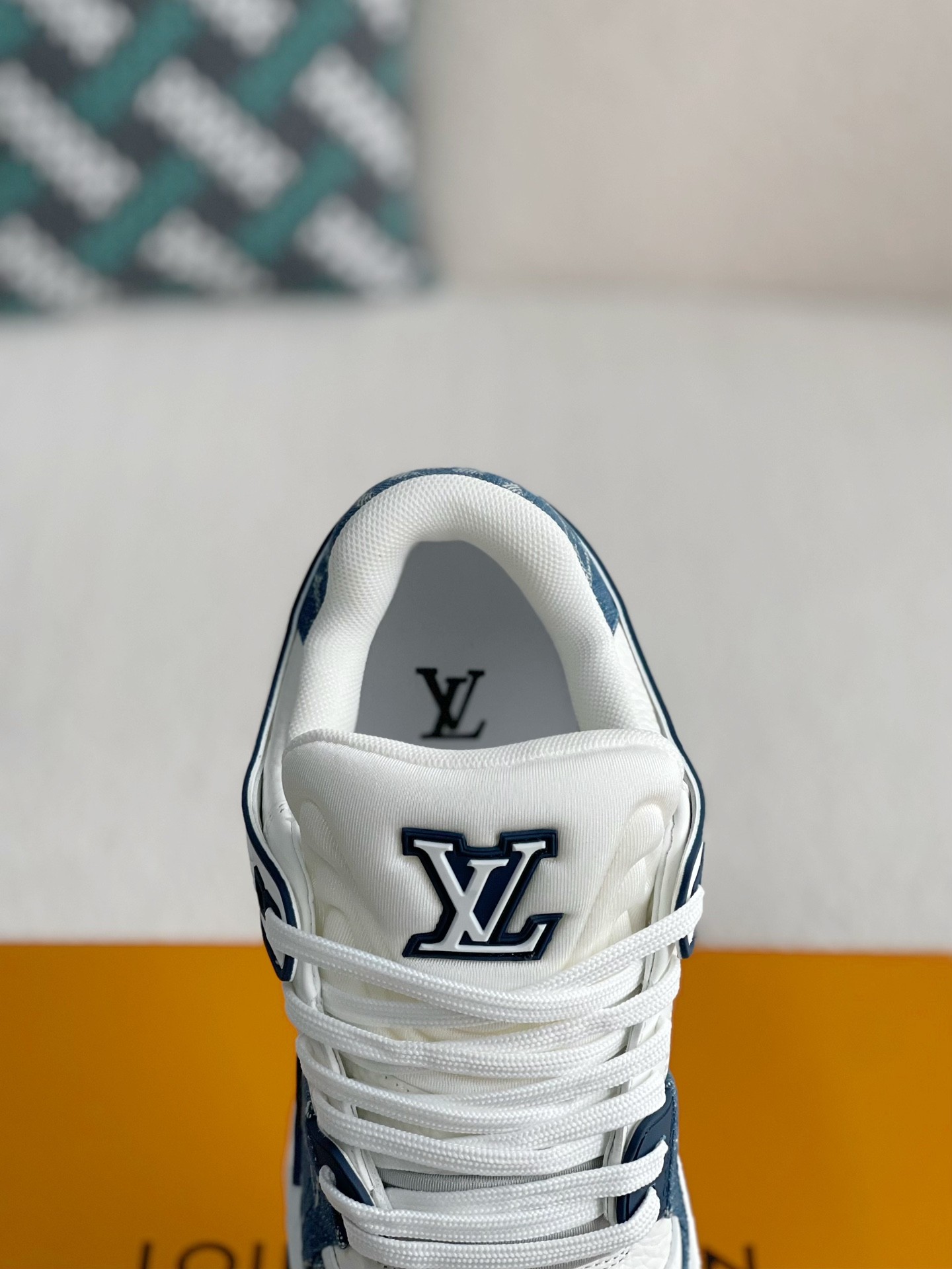 「#3048」LOUIS VUITTON SNEAKERS