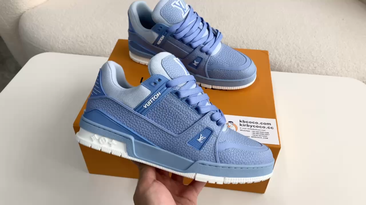 「#3038」LOUIS VUITTON SNEAKERS