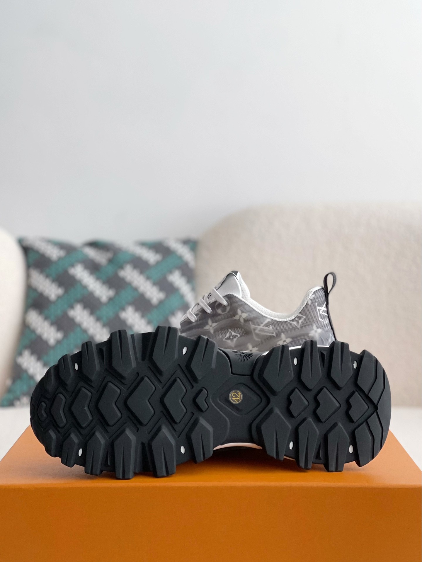 「#3690」LOUIS VUITTON CASUAL SNEAKERS