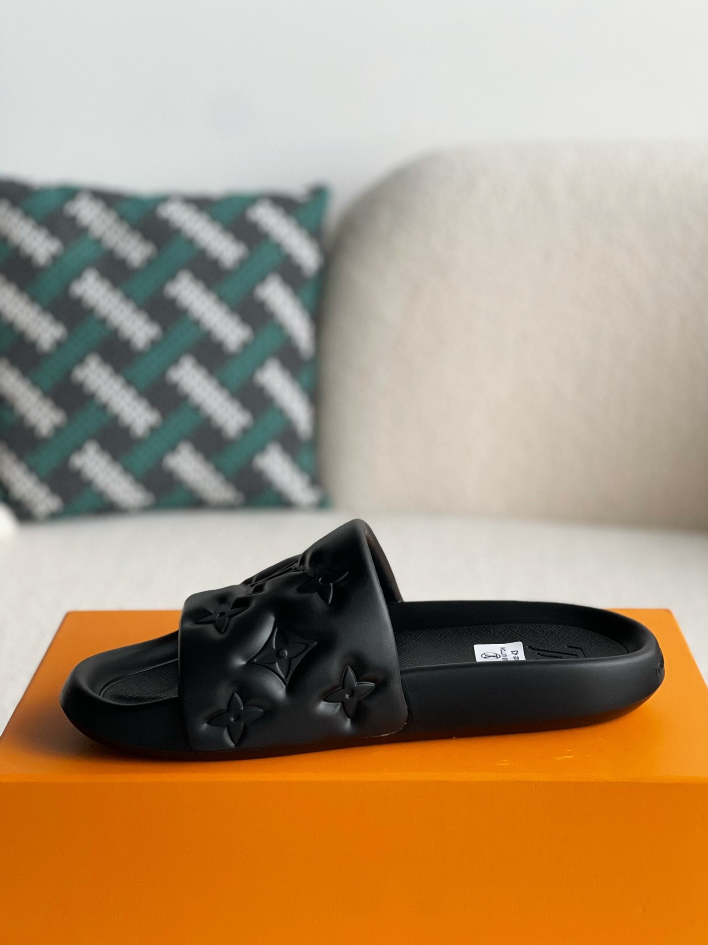 「#922」LOUIS VUITTON  WOMEN'S SLIPPERS