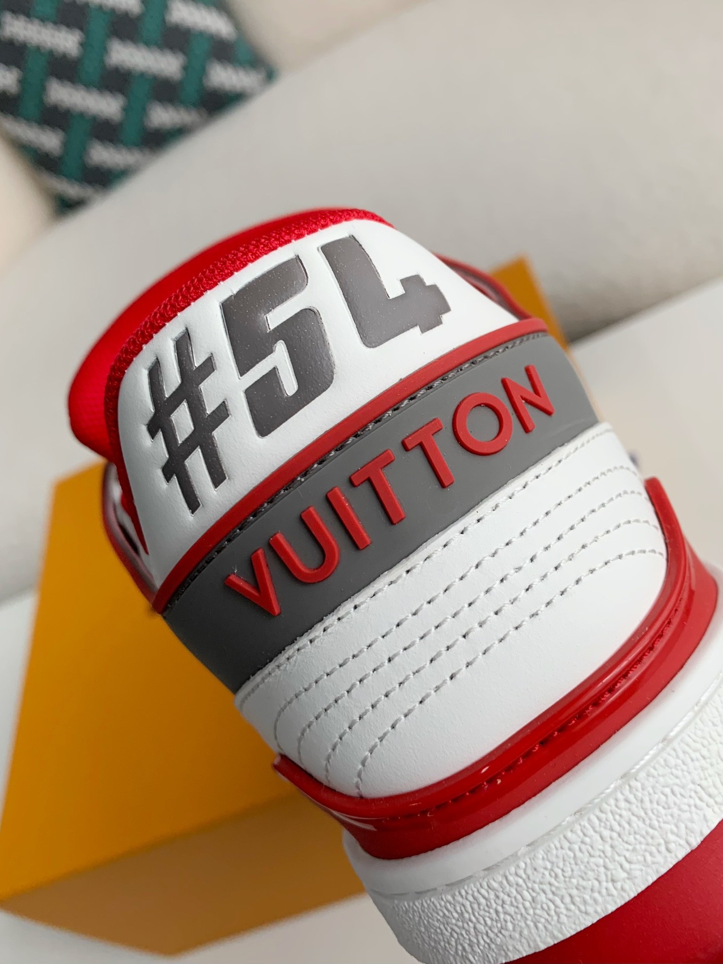 「#3050」LOUIS VUITTON SNEAKERS