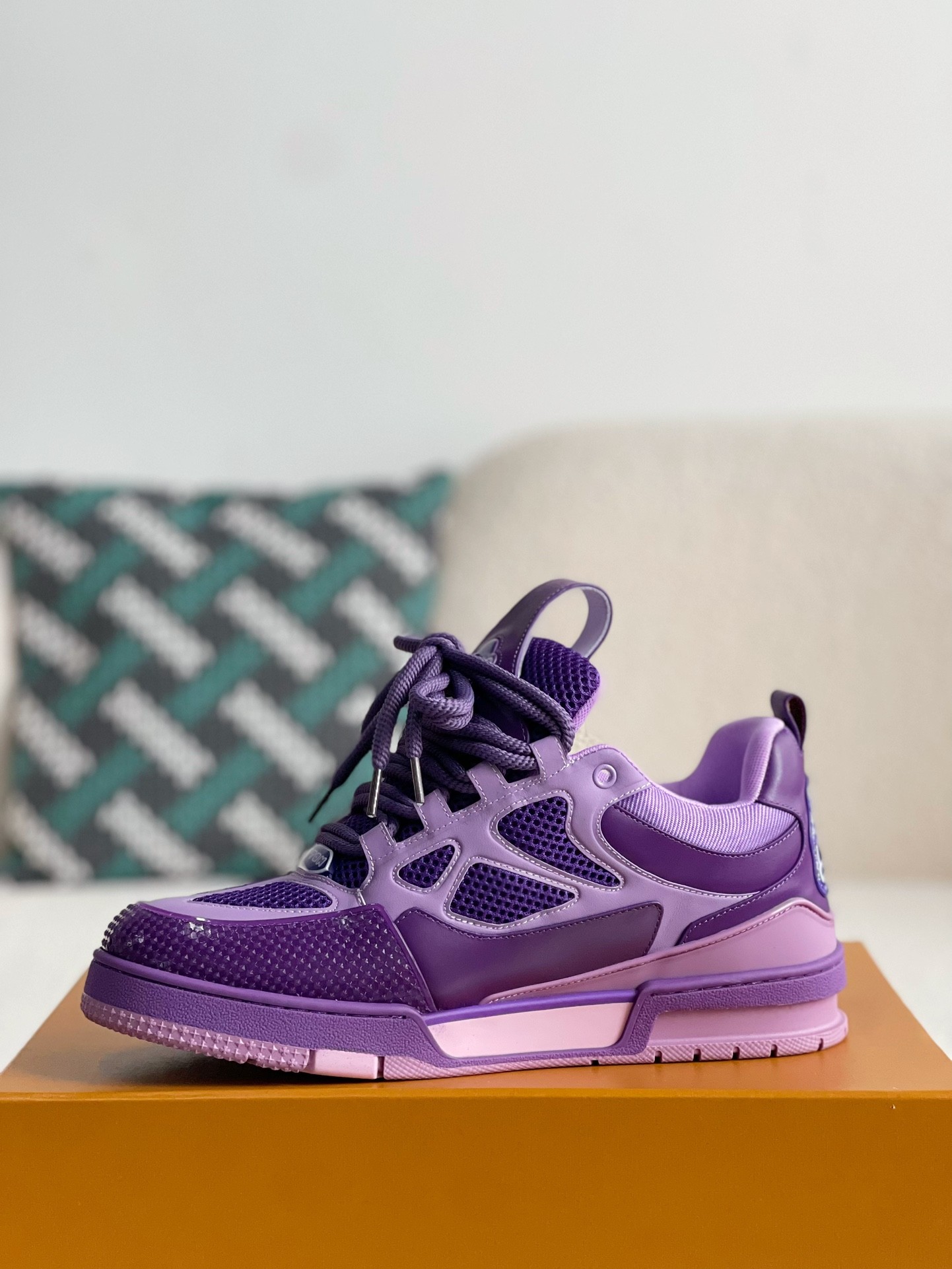 「#2995」LOUIS VUITTON SKATE SNEAKERS