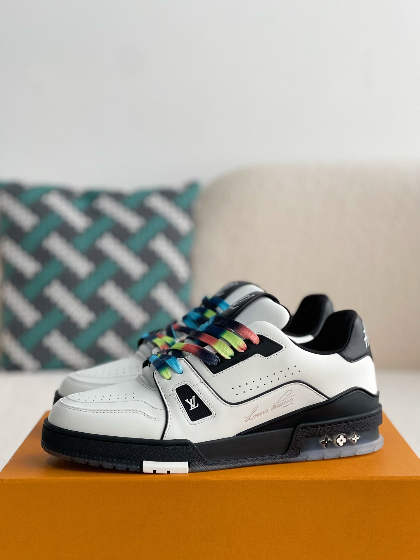 「#2978」LOUIS VUITTON SNEAKERS