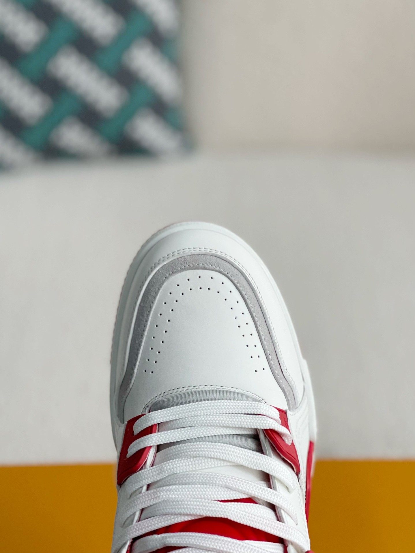 「#3050」LOUIS VUITTON SNEAKERS