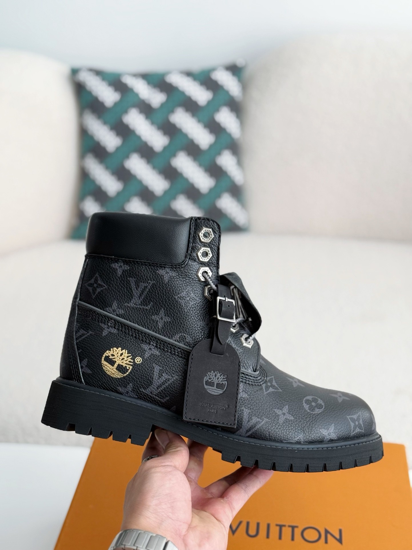 「#3581」louis vuitton & timberland Black boots/Martin boots/boots