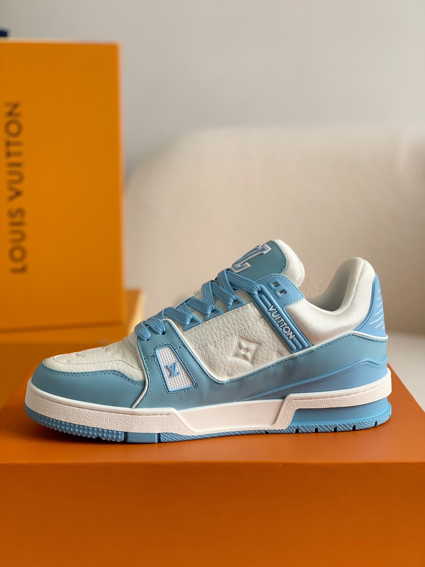 「#647」LOUIS VUITTON TRAINER SNEAKERS