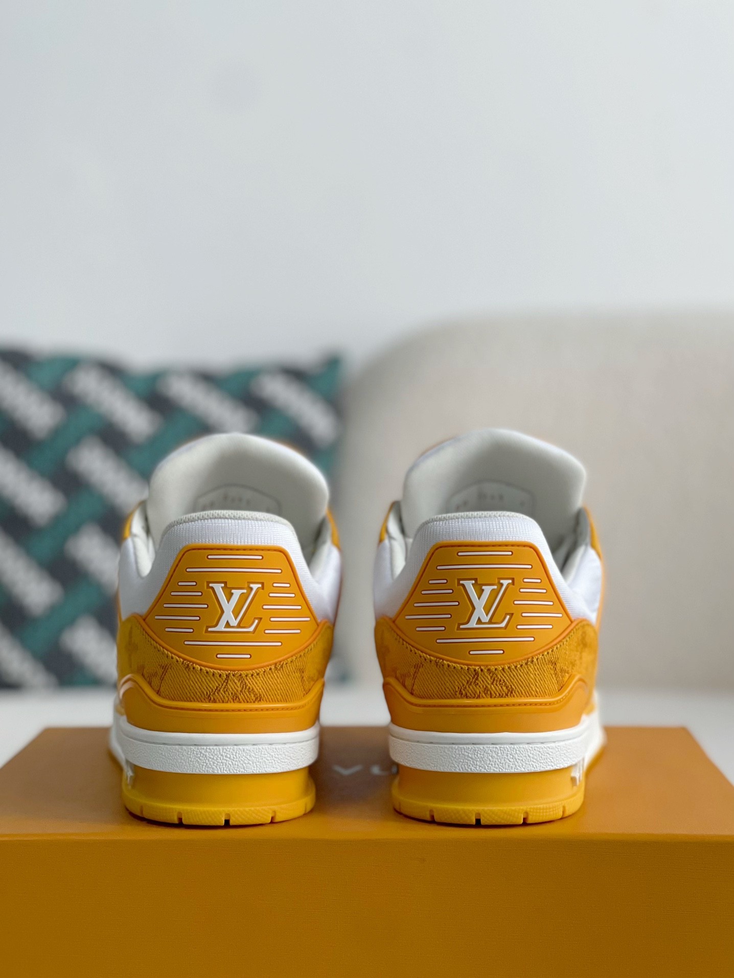 「#313」LOUIS VUITTON TRAINER 1A8FN8 Sneakers