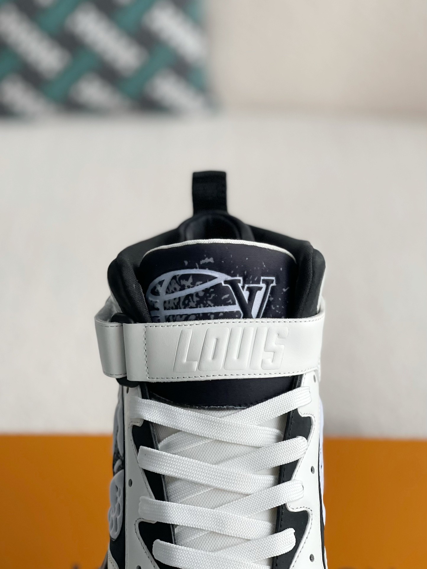 「#3113」LOUIS VUITTON Trainer  Adjustable Mode Paste Sports Casual Shoes