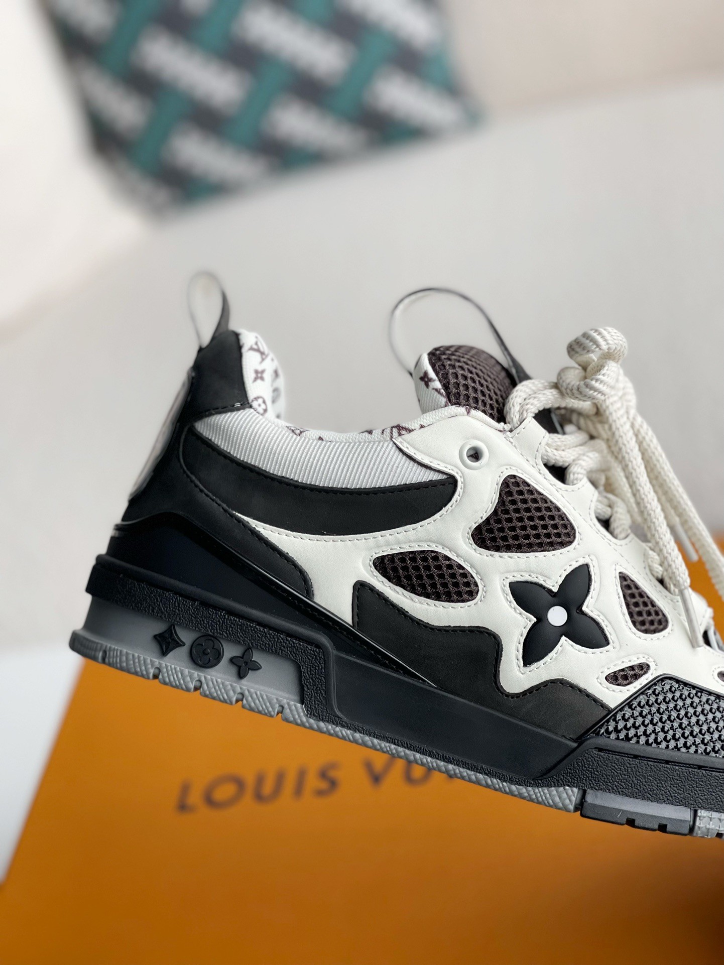 「#1978」Louis Vuitton Skate Sneakers