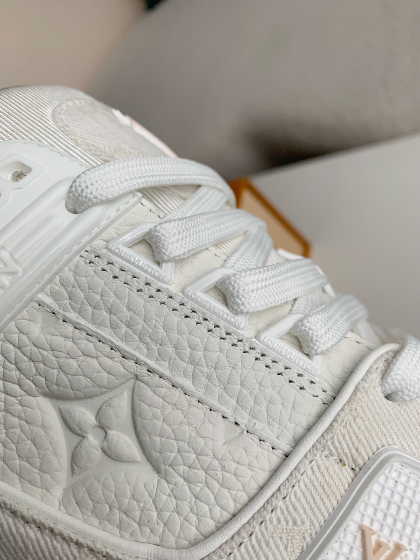 Louis Vuitton Trainer1A8FN8 Sneakers