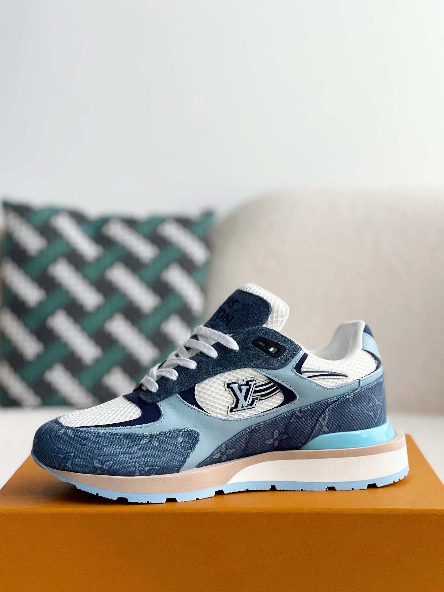 「#3258」LOUIS VUITTON Low-top running shoes