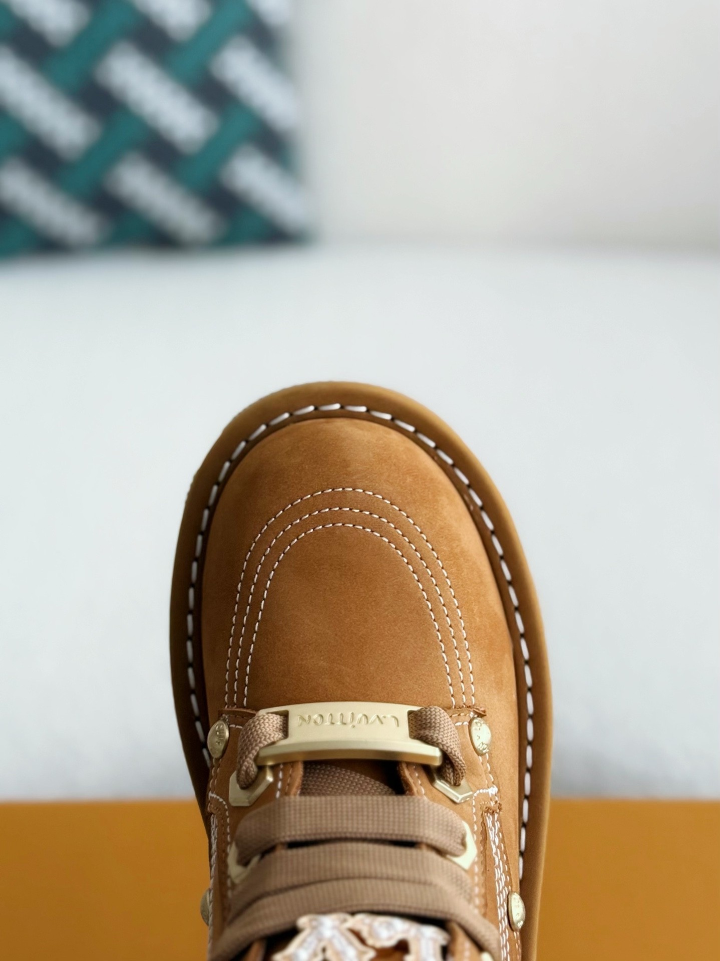 「#3717」LOUIS VUITTON Round toe lace-up boots