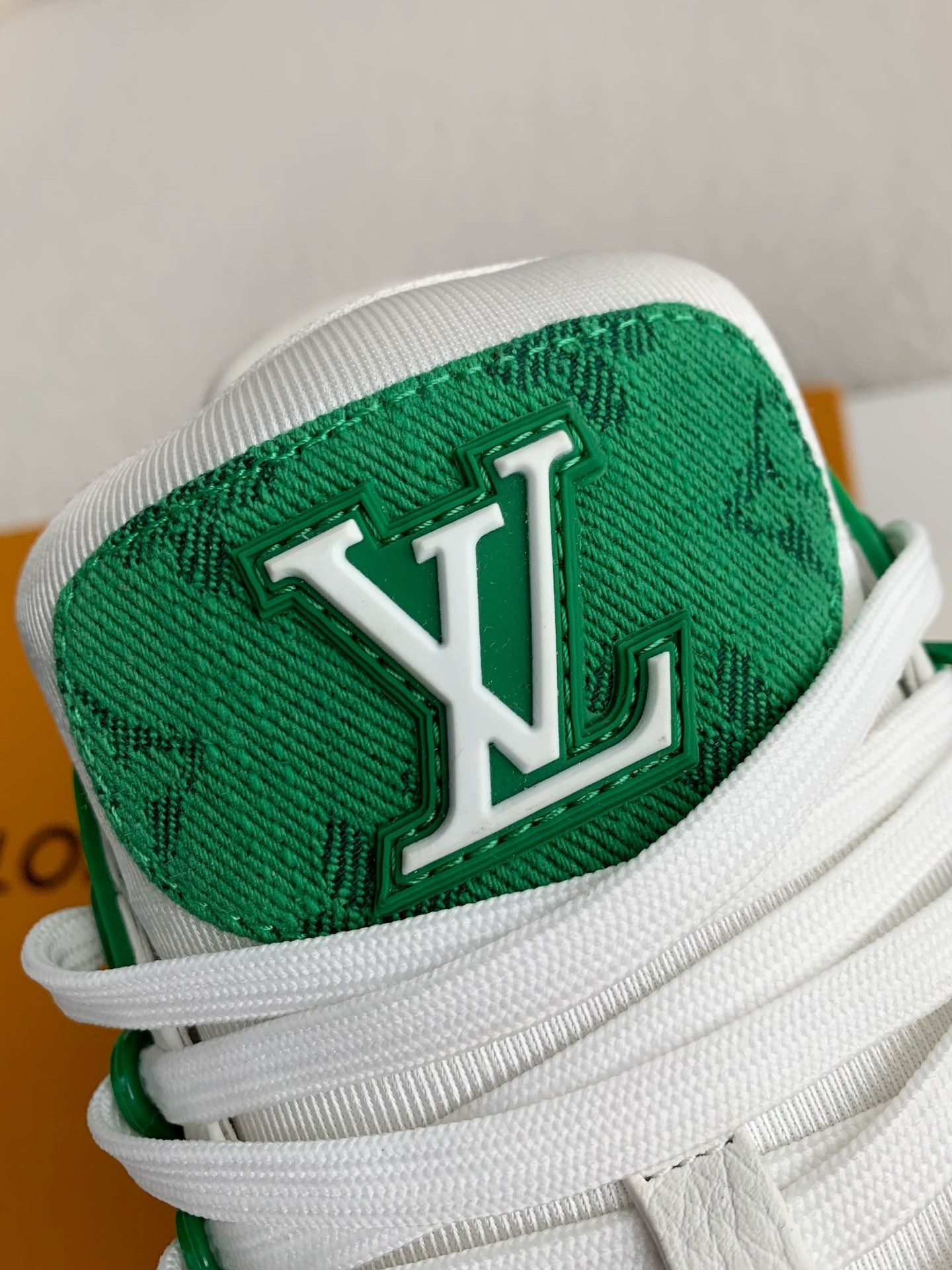 LOUIS VUITTON TRAINER 1A8FN8 Sneakers