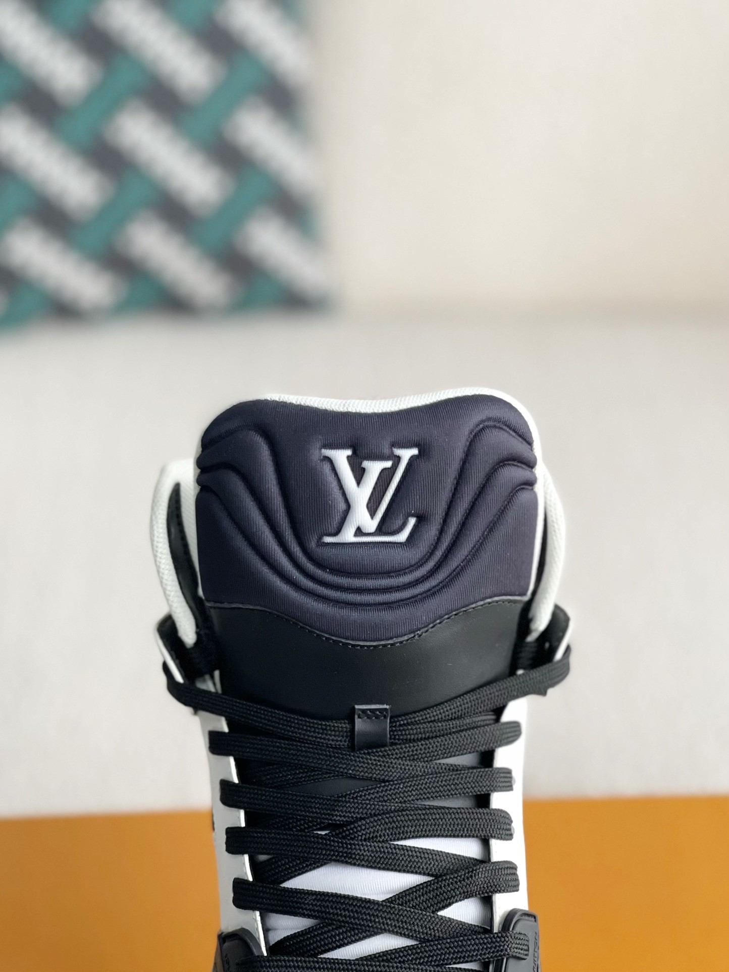 「#3195」LOUIS VUITTON TRAINER SNEAKERS