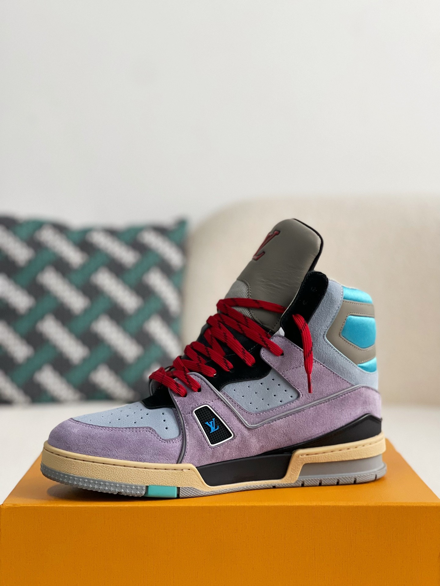 「#3075」LOUIS VUITTON TRAINER SNEAKERS