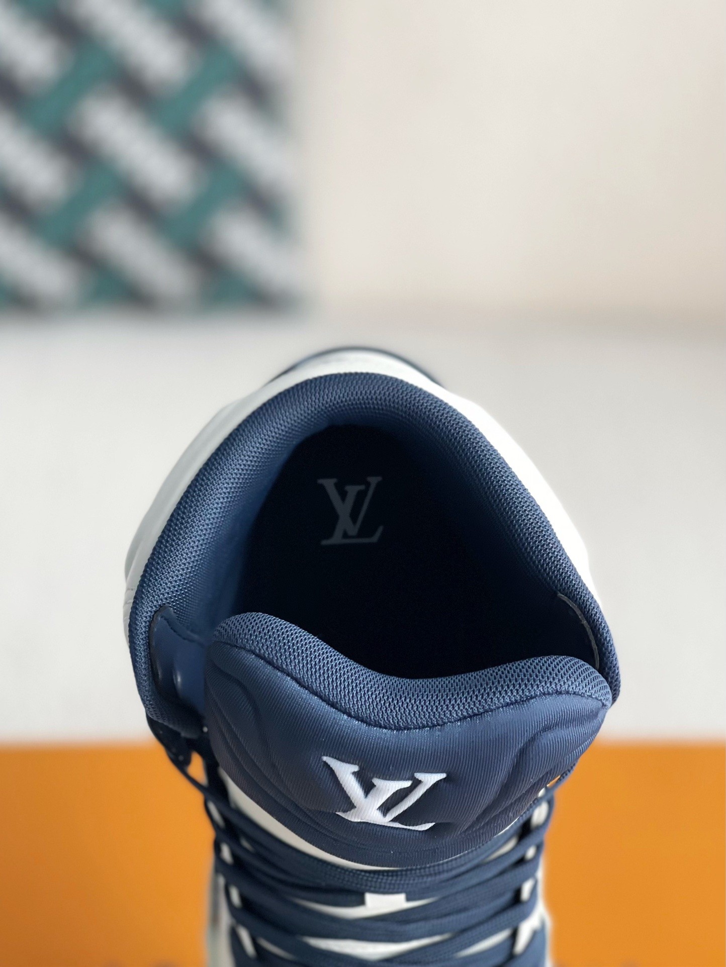 「#3197」LOUIS VUITTON TRAINER SNEAKERS