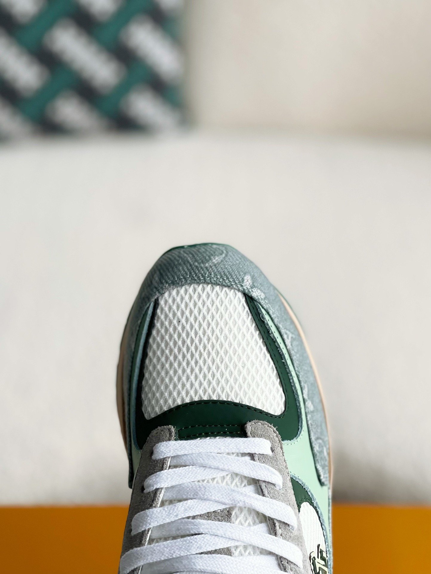 「#3257」LOUIS VUITTON Low-top running shoes