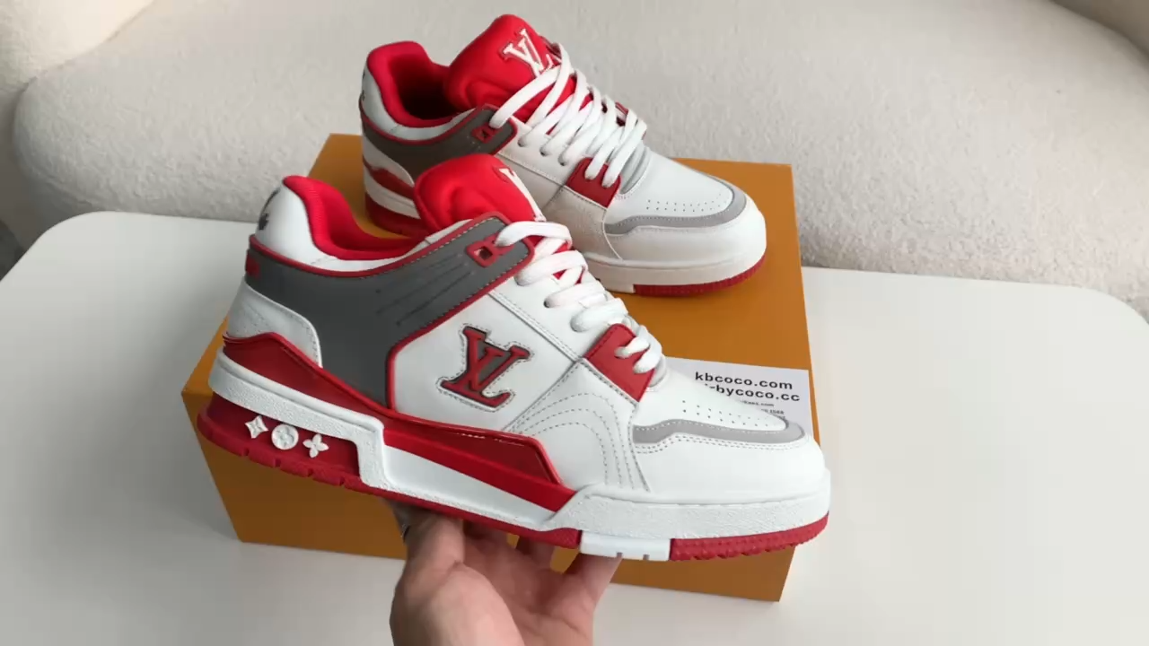 「#3050」LOUIS VUITTON SNEAKERS