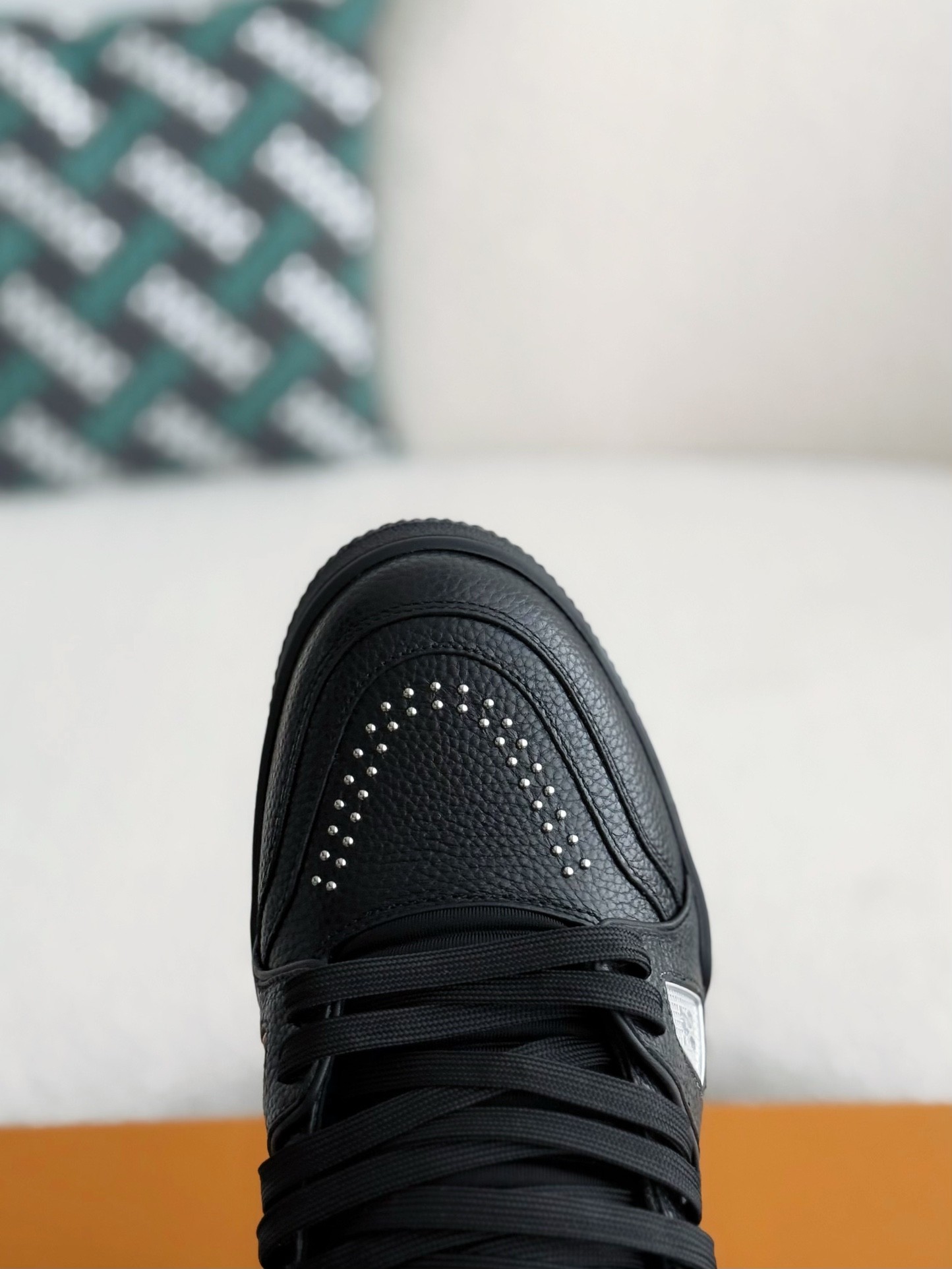 「#3875」 LOUIS VUITTON Cow leather/Round head buckle Casual Shoes