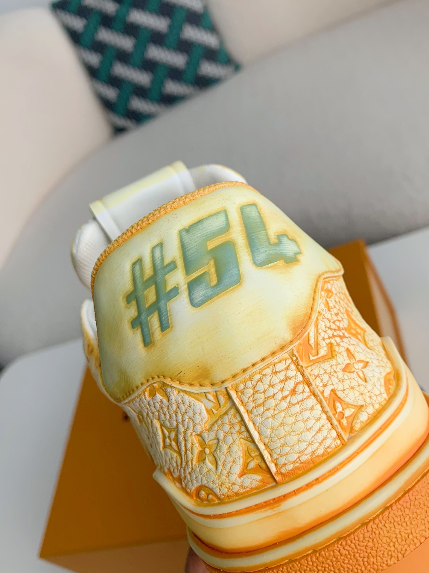 「#3173」LOUIS VUITTON SNEAKERS