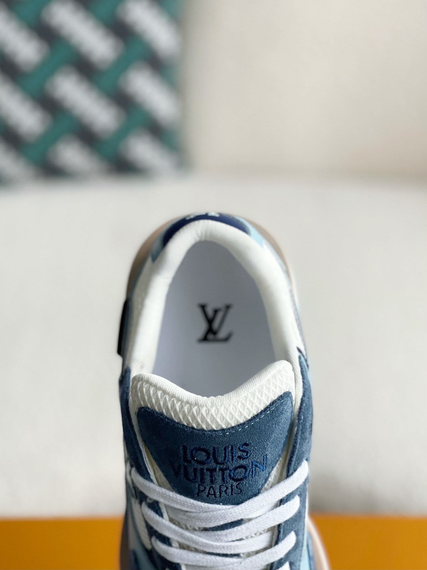「#3257」LOUIS VUITTON Low-top running shoes
