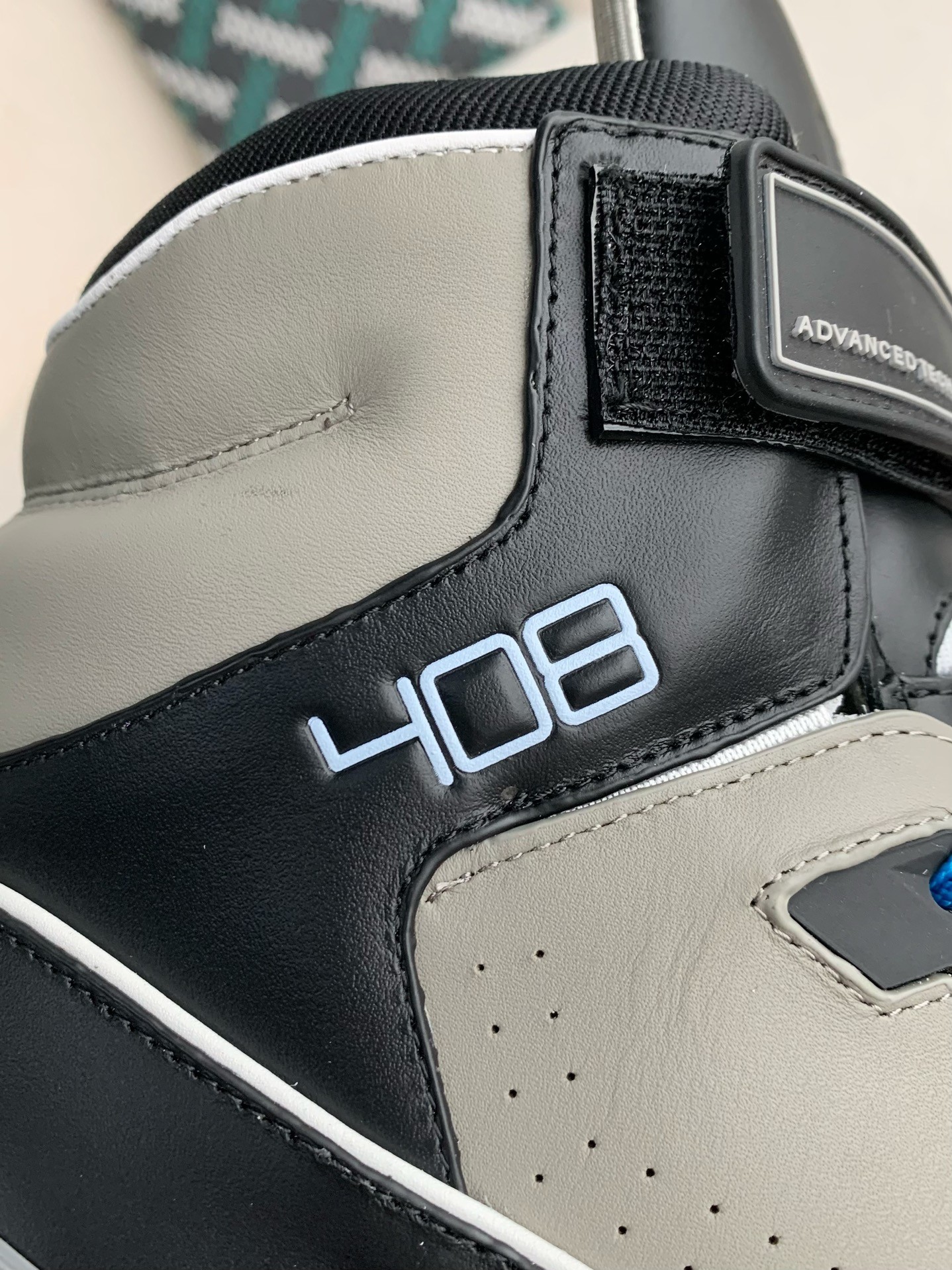 「#3105」LOUIS VUITTON TRAINER SNEAKERS