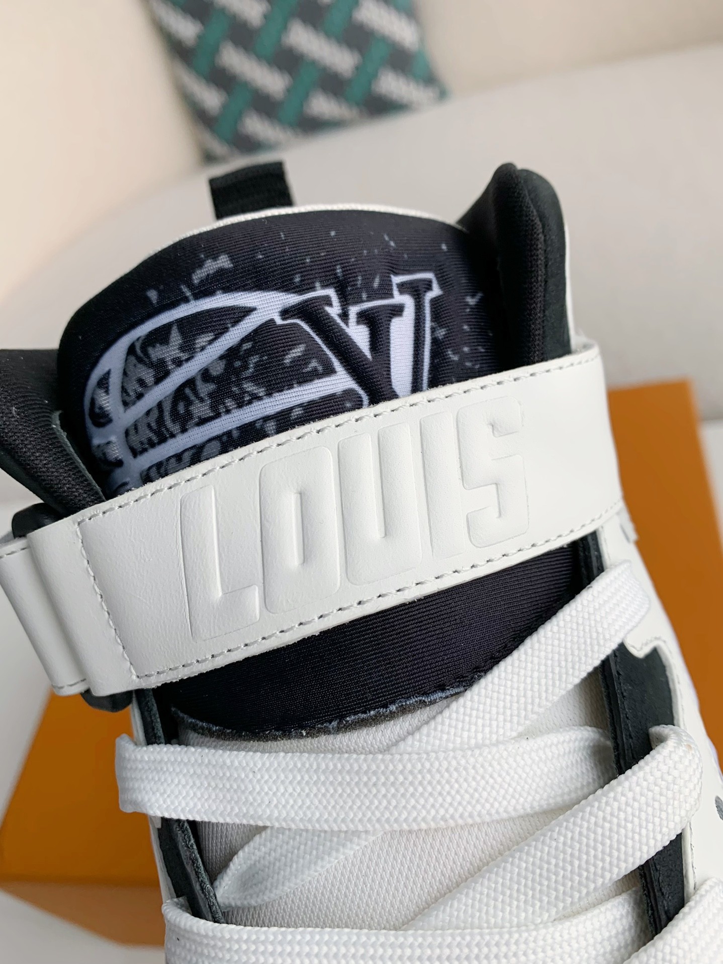 「#3113」LOUIS VUITTON Trainer  Adjustable Mode Paste Sports Casual Shoes