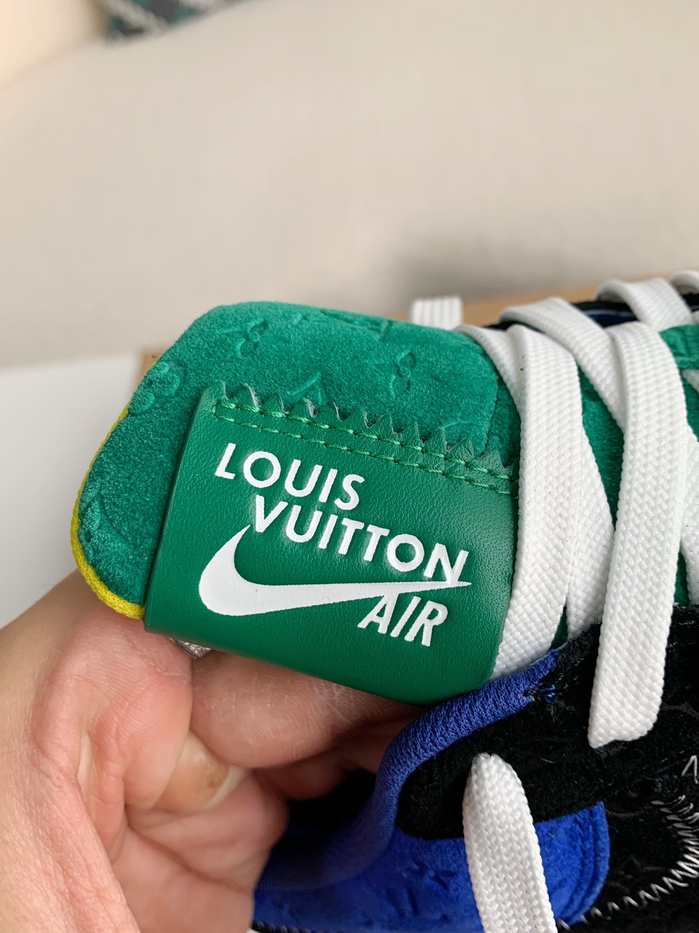 LOUIS VUITTON × NIKE AIR FORCE 1 Sneaker