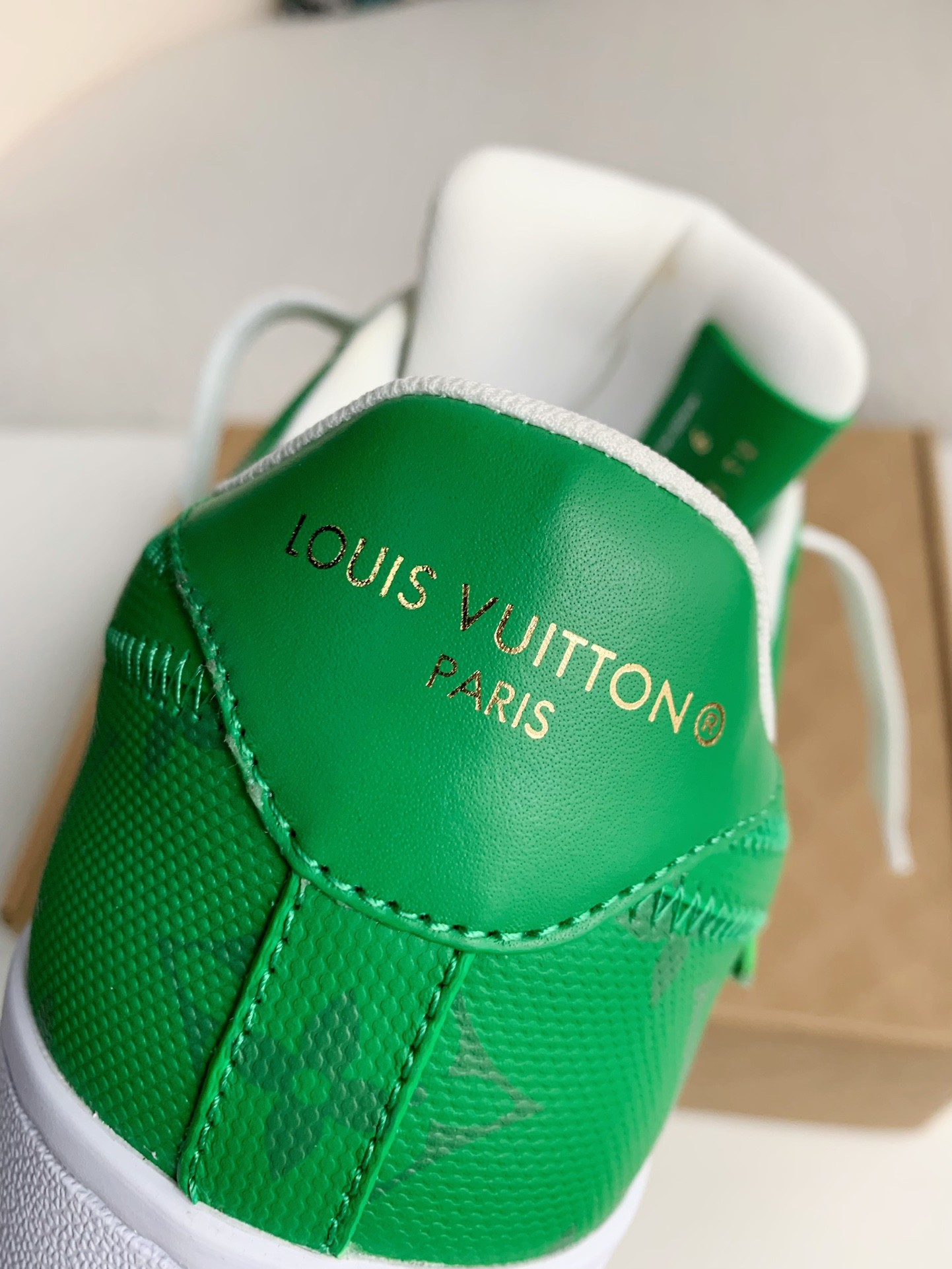 LOUIS VUITTON × NIKE AIR FORCE 1 Sneaker