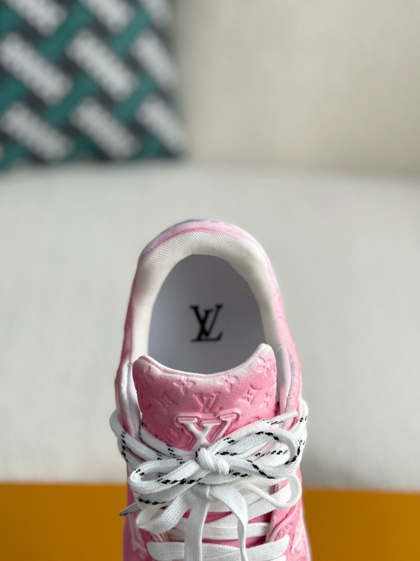 「#3565」 LOUIS VUITTON TRAINER SNEAKERS