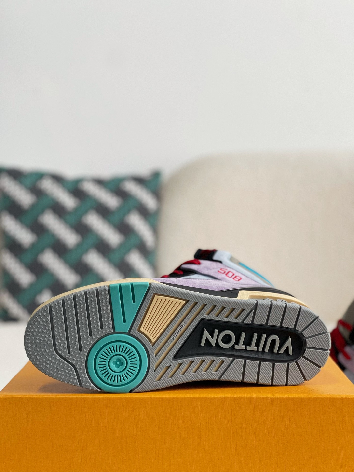 「#3075」LOUIS VUITTON TRAINER SNEAKERS