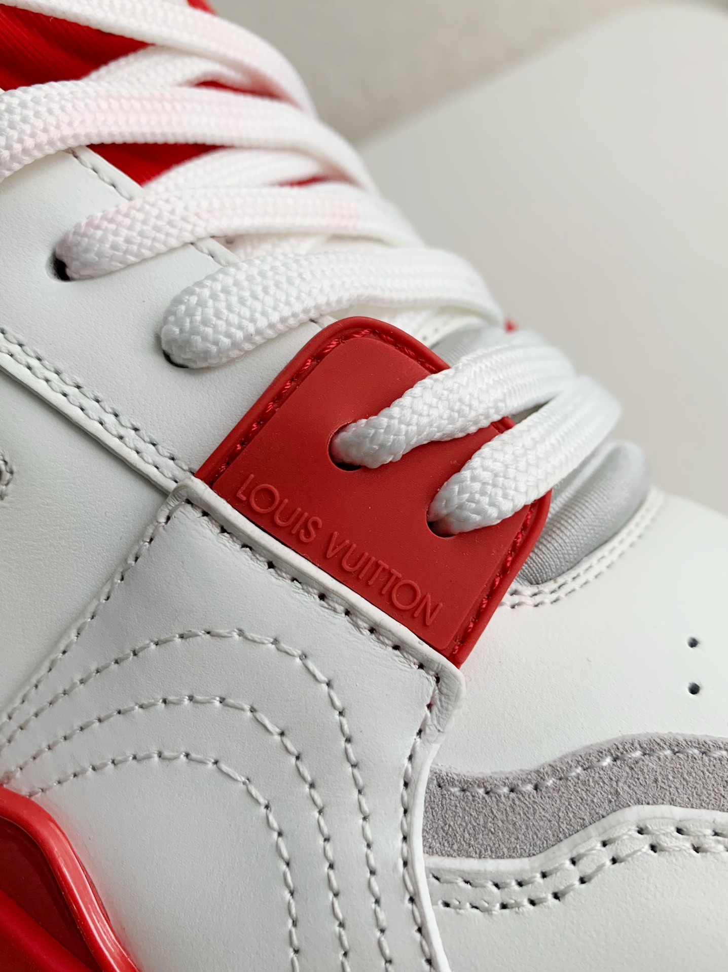 「#3050」LOUIS VUITTON SNEAKERS