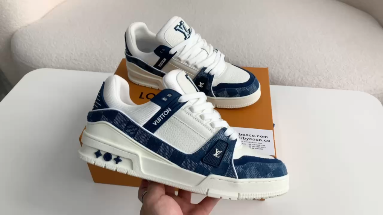 「#2988」LOUIS VUITTON SNEAKERS