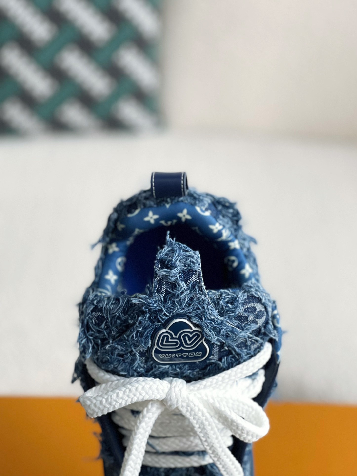 「#3254」 LOUIS VUITTON TRAINER SNEAKERS