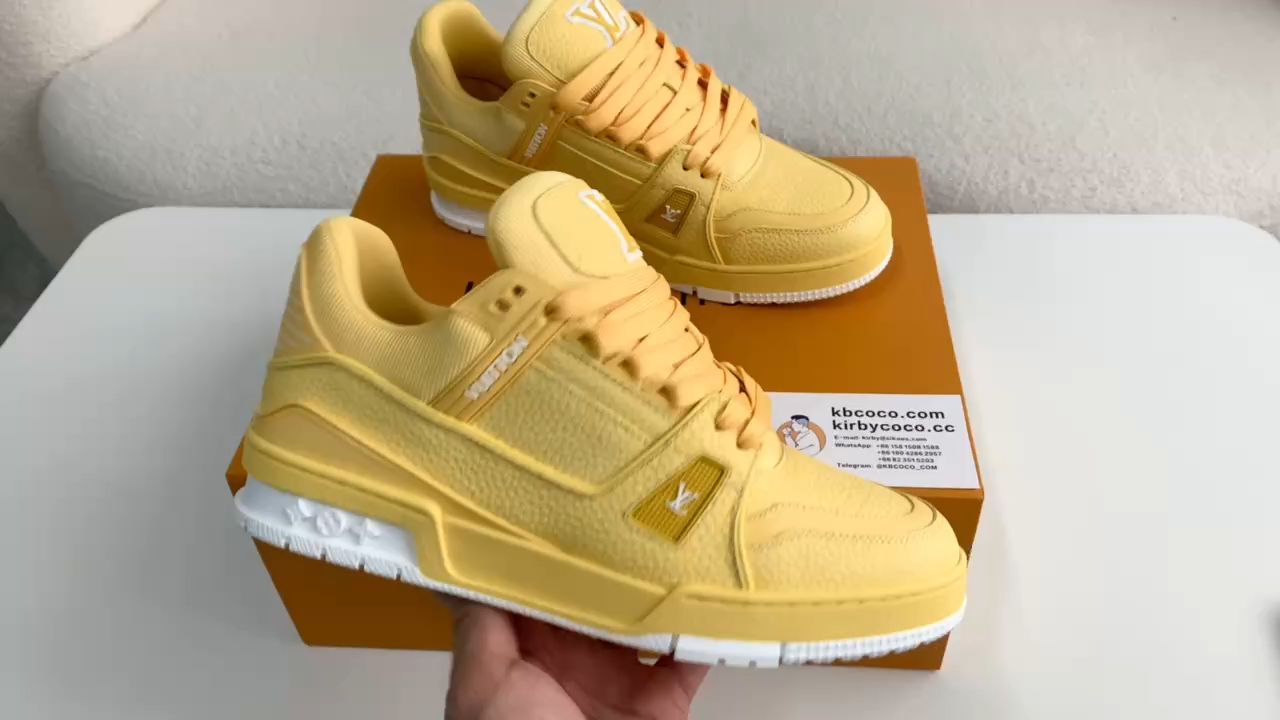 「#3037」LOUIS VUITTON SNEAKERS