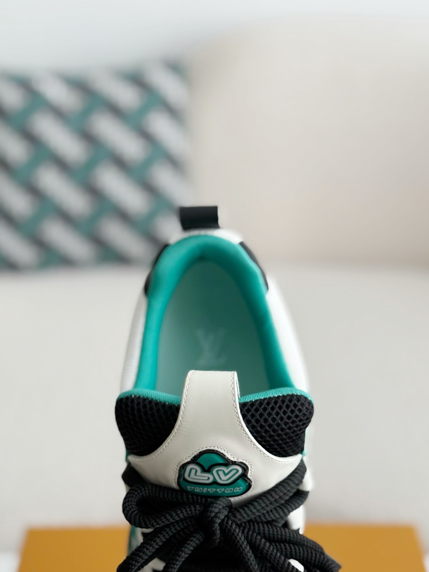 「#3722」LOUIS VUITTON TRAINER SNEAKERS