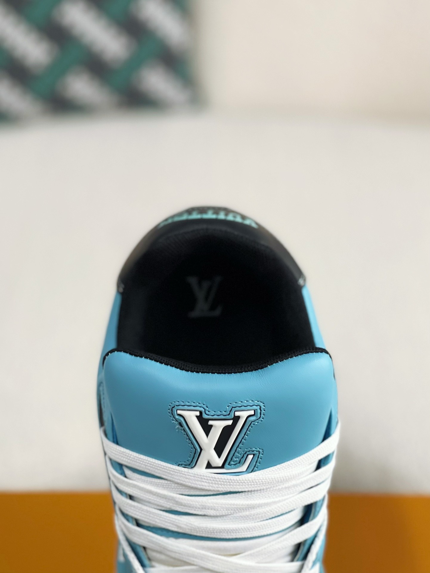 「#3342」 LOUIS VUITTON TRAINER SNEAKERS